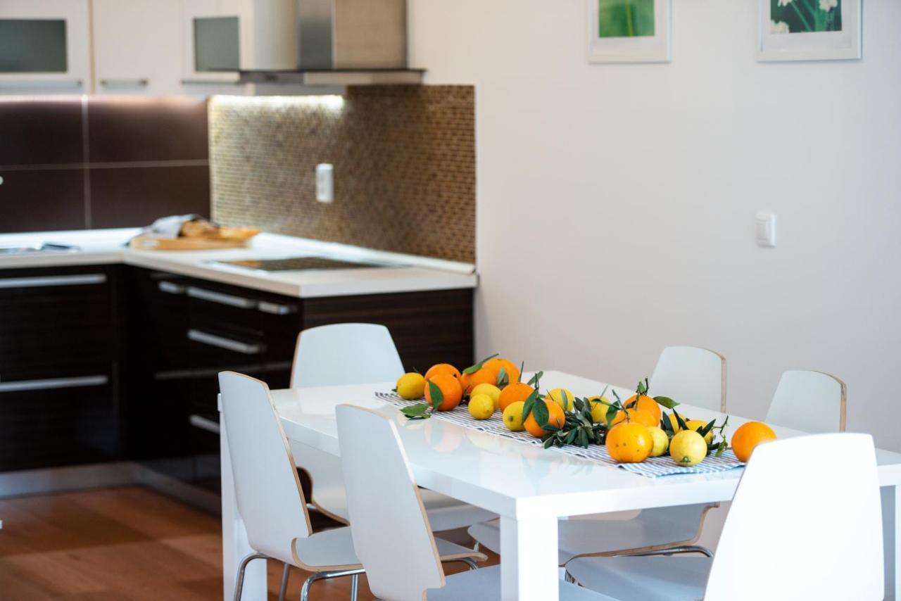 Apartment Adrian Дубровник Екстериор снимка